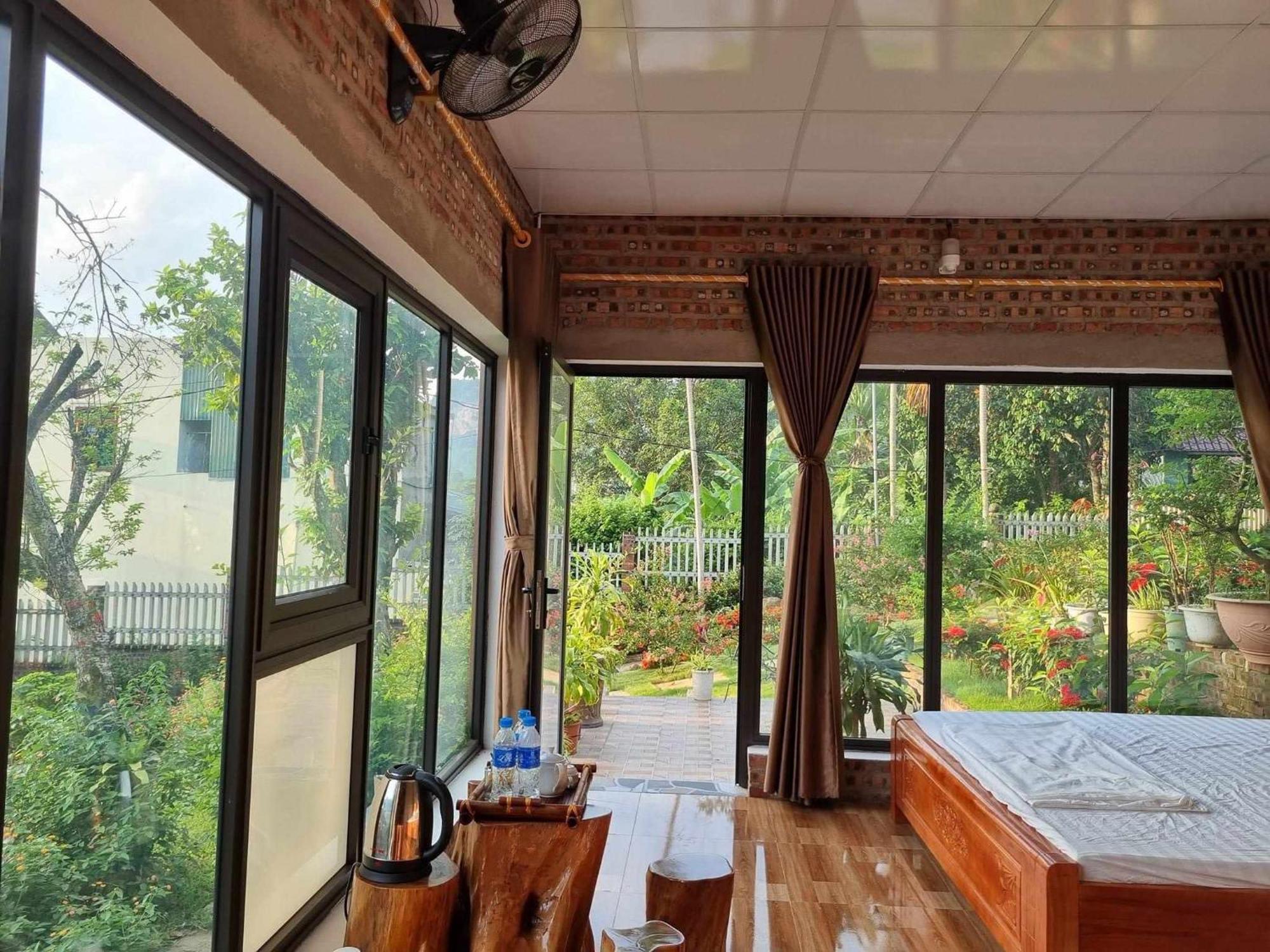 Truong Anh Homestay *